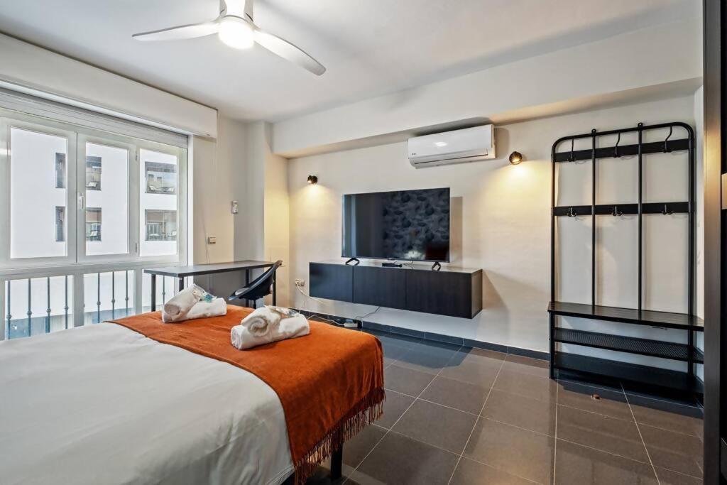 Appartement Piso En Atarazanas à Málaga Extérieur photo